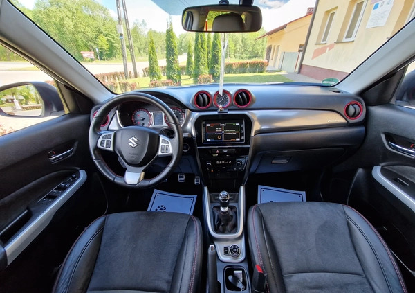 Suzuki Vitara cena 63900 przebieg: 158475, rok produkcji 2017 z Łazy małe 232